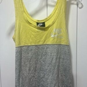 Nike Tank Top Womens Small  Gray & Yellow Sleeveless Cropped
